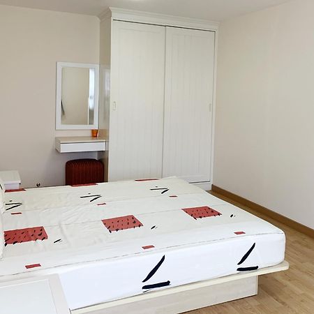 בנגקוק Charming Resident At Ekkamai From Studio Unit Up To 2 Bedroom Apartment מראה חיצוני תמונה