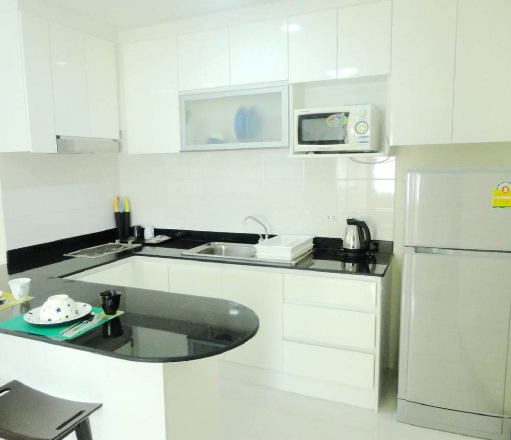 בנגקוק Charming Resident At Ekkamai From Studio Unit Up To 2 Bedroom Apartment מראה חיצוני תמונה