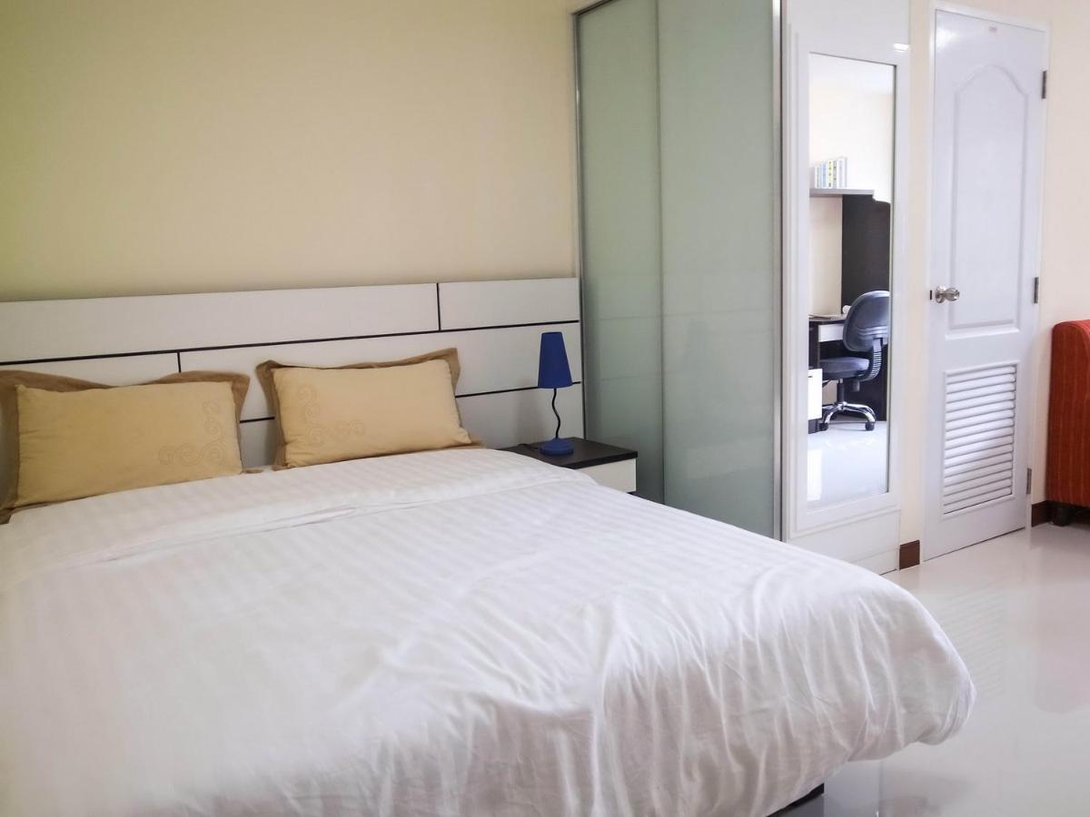 בנגקוק Charming Resident At Ekkamai From Studio Unit Up To 2 Bedroom Apartment מראה חיצוני תמונה