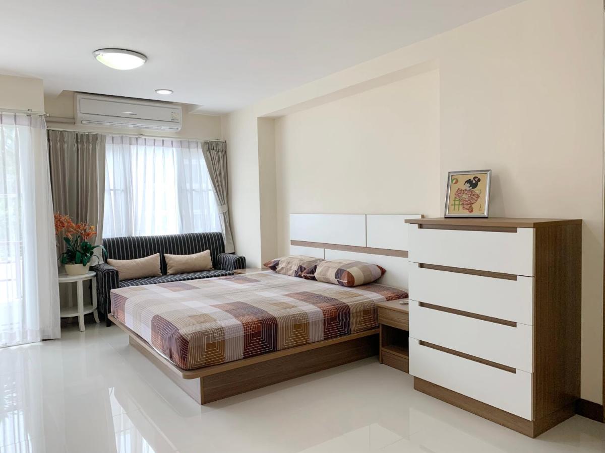 בנגקוק Charming Resident At Ekkamai From Studio Unit Up To 2 Bedroom Apartment מראה חיצוני תמונה